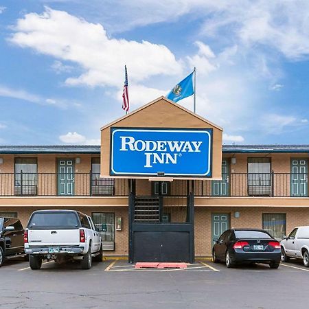 Rodeway Inn Muskogee Exterior photo